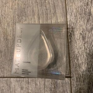 makeup drop | silicone beauty applicator